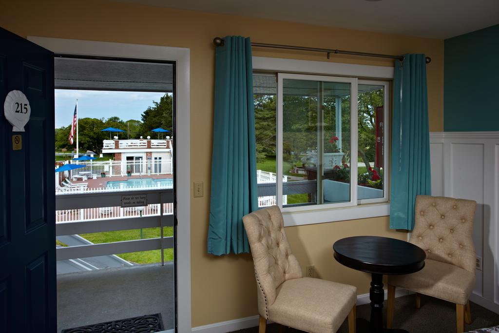 Breezeway Boutique Hotel Westerly Room photo