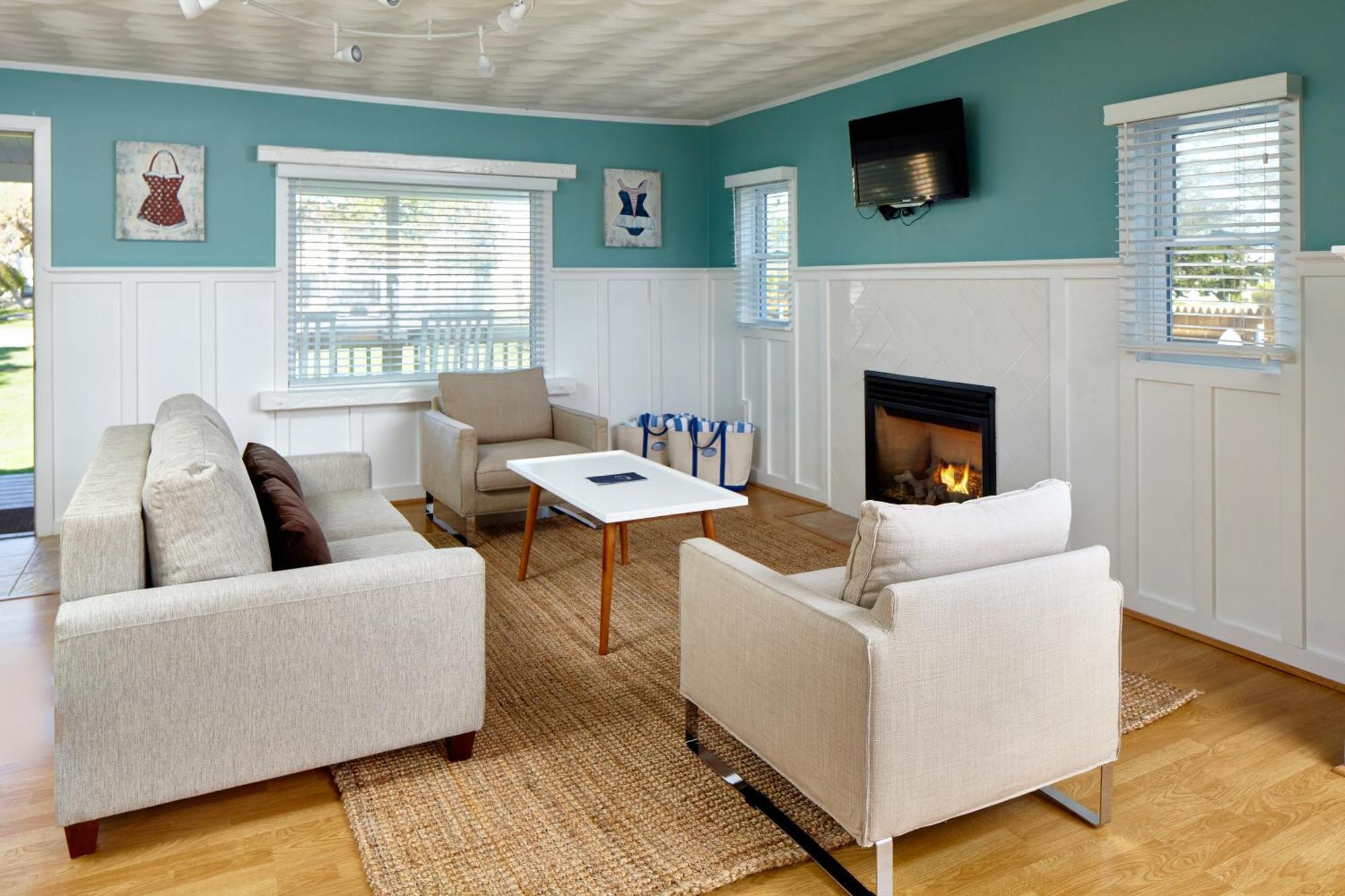 Breezeway Boutique Hotel Westerly Exterior photo